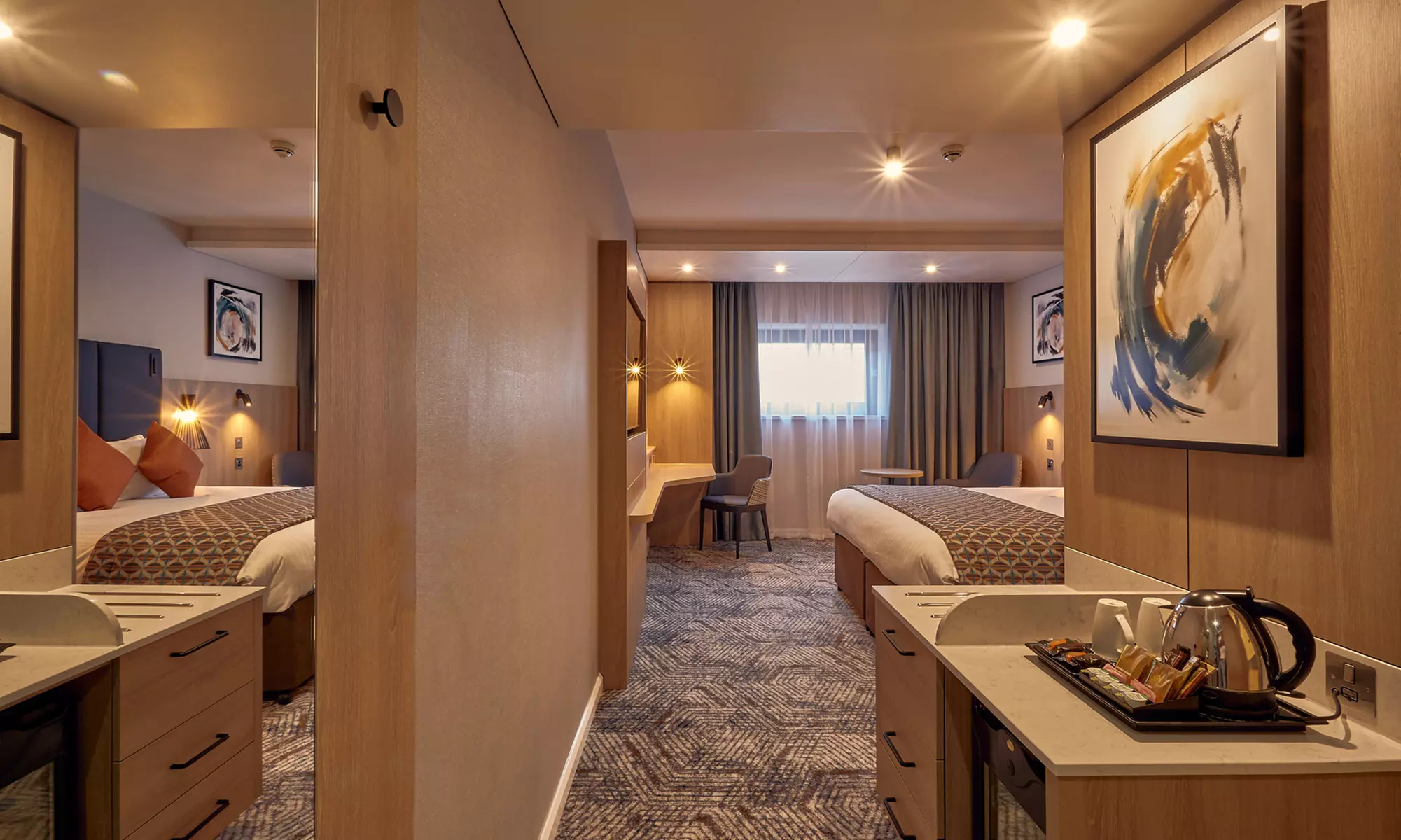 Serene Spa Retreat Reading: Indulgent Escape for 2 at 4* Crowne Plaza