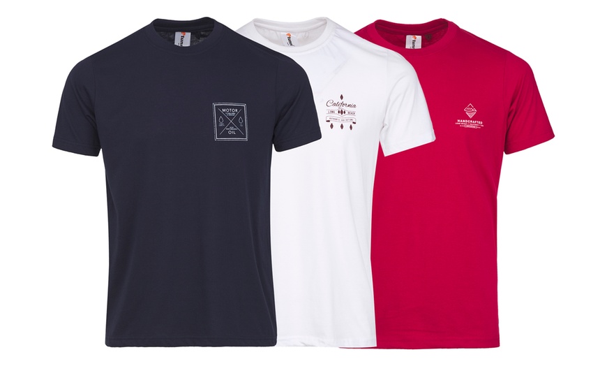 Image 3: Three-Pack of Men's T-Shirts