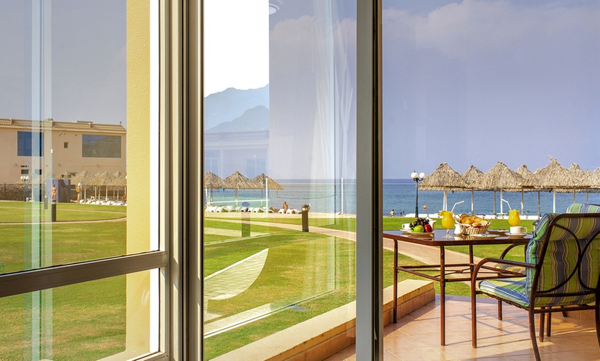 Image 13: Fujairah: 1-Night 4* Stay with Breakfast 