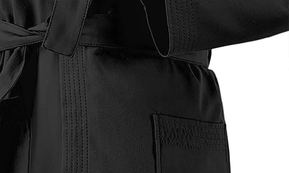 Accappatoio in microfibra con trattamento super assorbente