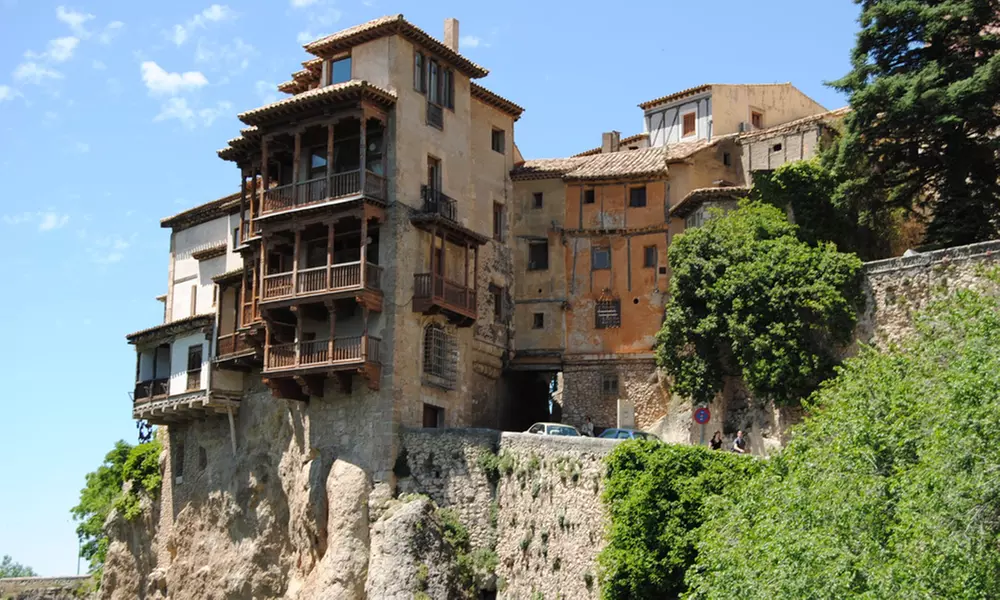 Cuenca: 1 o 2 noches en habitación doble para 2 personas con desayuno o media pensión en Hotel Valmar - Primary Image