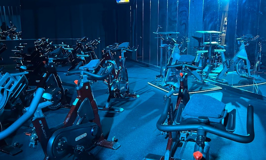 Image 2: Customized Fitness Programs at Relentless Fitness