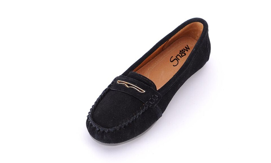 Image 4: Classic suède moccasins voor dames