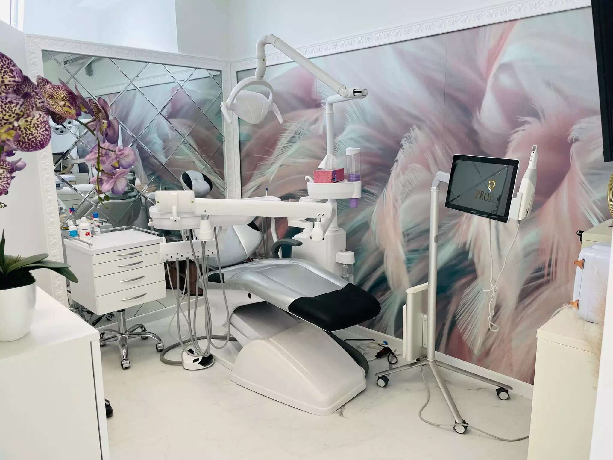 Do 50% zniżki na Przegląd stomatologiczny (czyszczenie, prześwietlenie, egzamin) w PRODENT ZUZANNA PAPROCKA