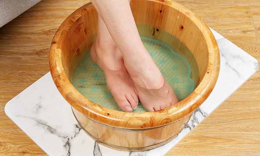 Image 2: Shower Foot Massage Disc