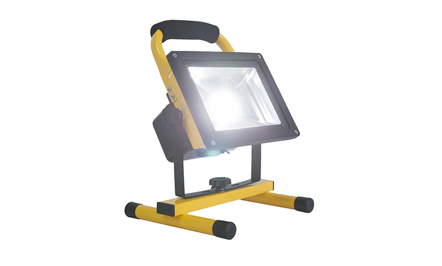 Image 13: Rechargeable Flood Light