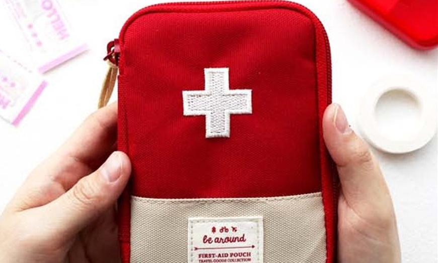 Image 5: Portable Emergency Medical Bag