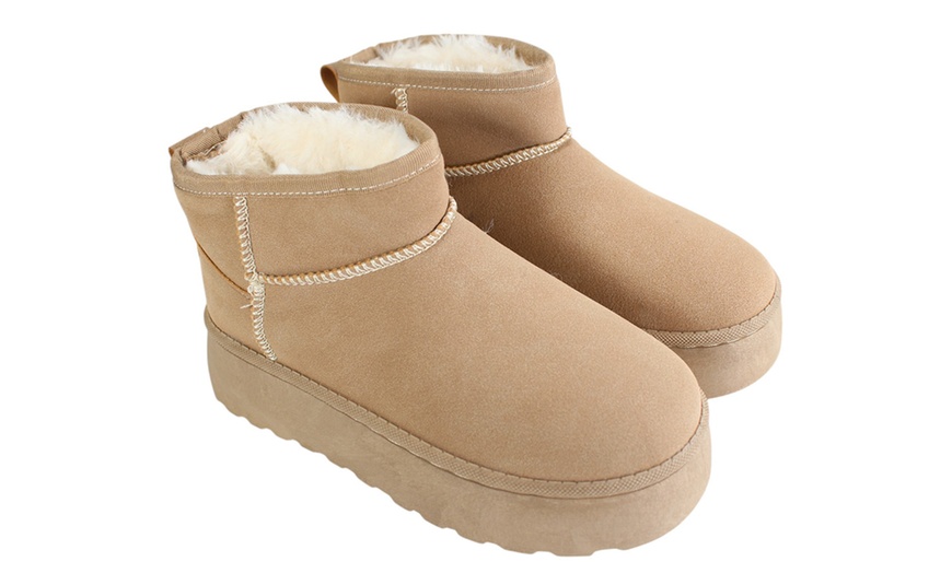 Image 3: Bottes fourrées Lee Cooper