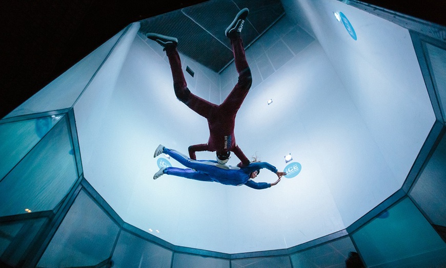 Image 3: Simulateur de chute libre 'Indoor Skydiving'