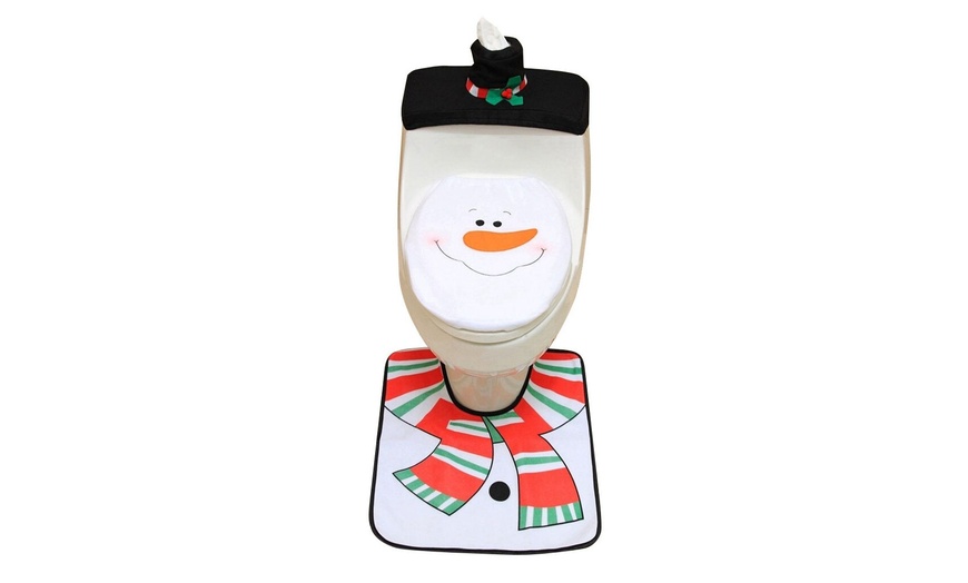 Image 12: Three-Piece Xmas Toilet Cover