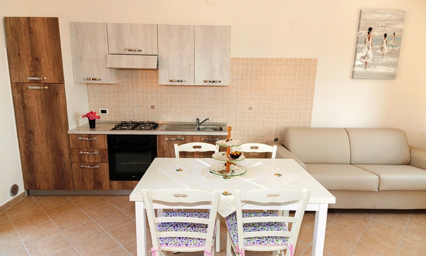Image 9: Sardegna: 7 notti in residence bilocale fino a 4 persone