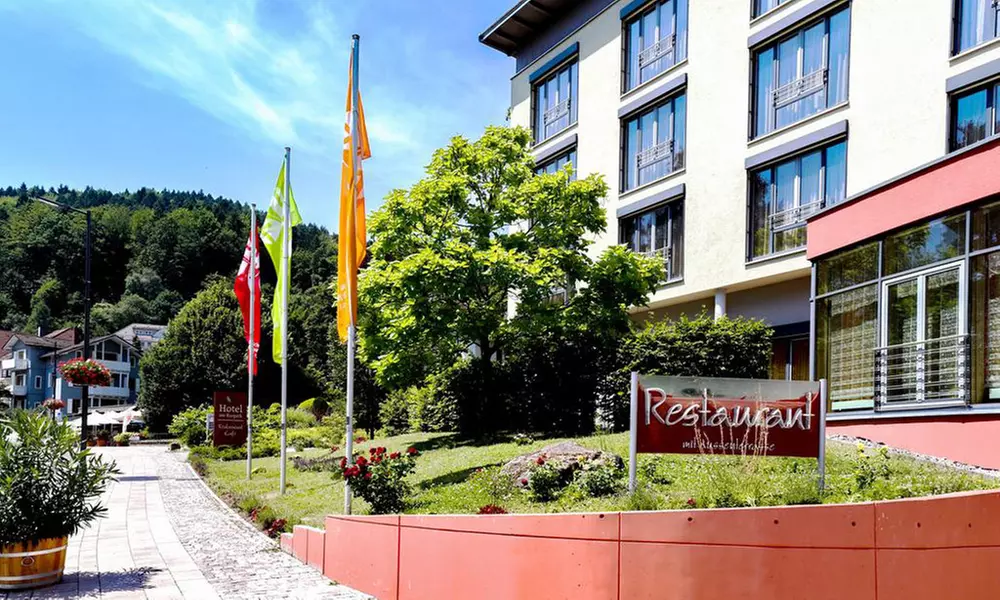 Schwarzwald: 1-5 Nächte mit Halbpension, Kuchen und Konus-Karte