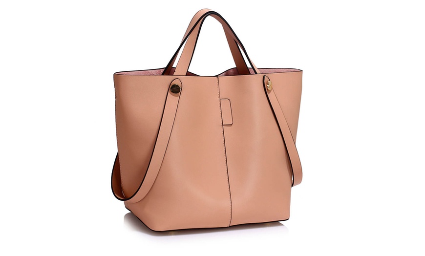 Image 29: Soft Tote with Free Cross Body Bag