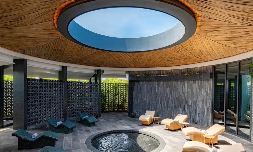 Image 12: ✈4-Day 5* Hilton Tulum Resort Stay with Air from Great Value Vacations