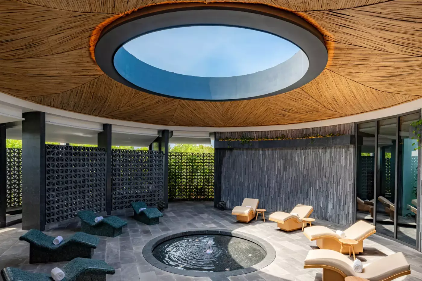 ✈4-Day 5* Hilton Tulum Resort Stay with Air from Great Value Vacations