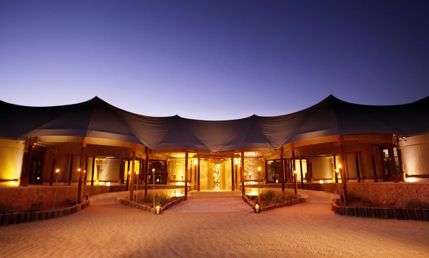 Image 2: Al Ain: 1- or 2-Night 5* Stay with Activities