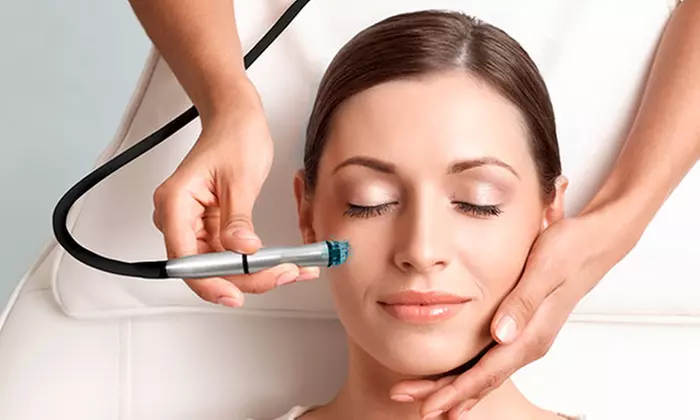 Limpieza facial con opción a microdermoabrasión y mascarilla