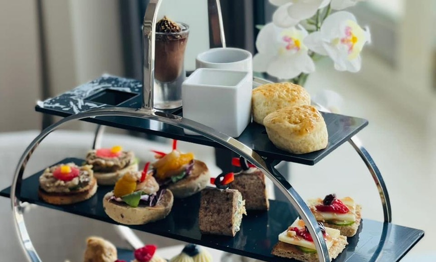 Image 2: Afternoon Tea Package at Coral Lounge @ 5* JA Ocean View Hotel JBR