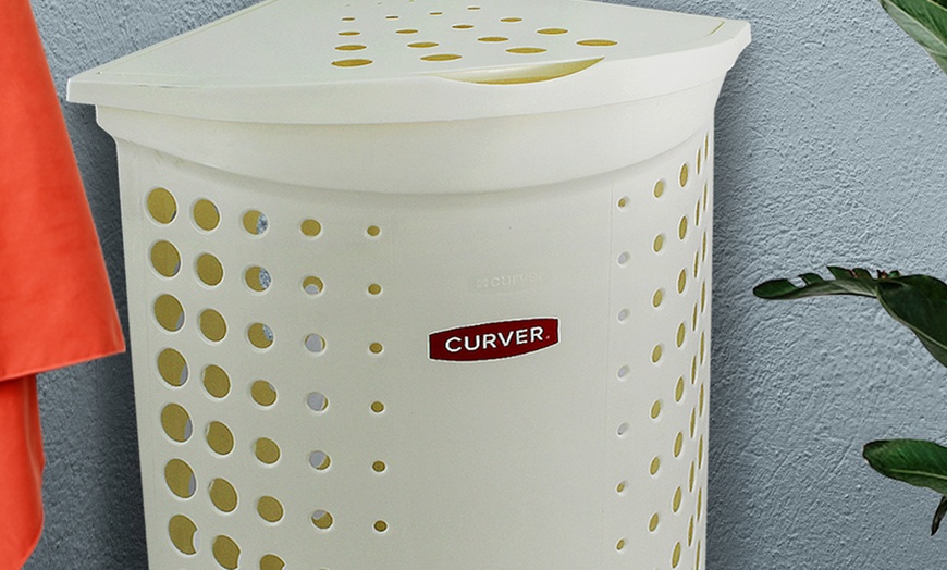 Image 4: Curver 40L Corner Laundry Basket