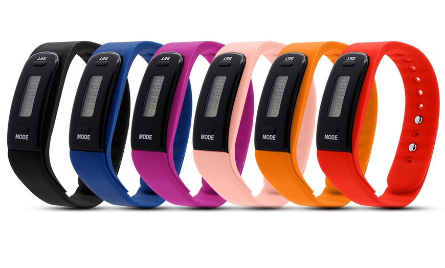 Image 2: Kids' Fitness Tracker