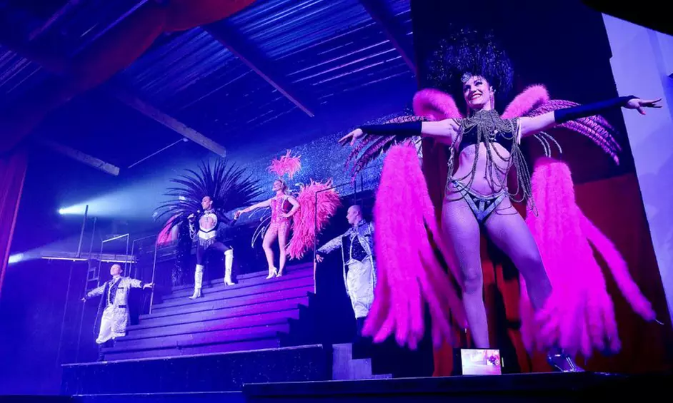 Soirée cabaret et repas pour deux en option à Milady Opera