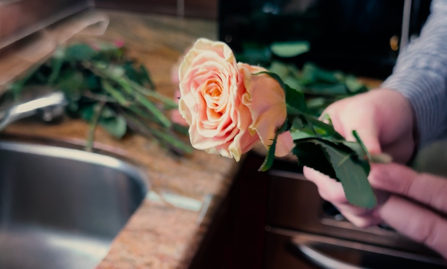 Image 7: Next Day Delivery 24 Farmers Choice Rose Bouquets - Rose Farmers (Up to 50% Off)