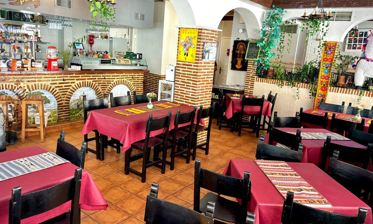 Menú degustación peruano para 2 o 4 personas y opción a cóctel