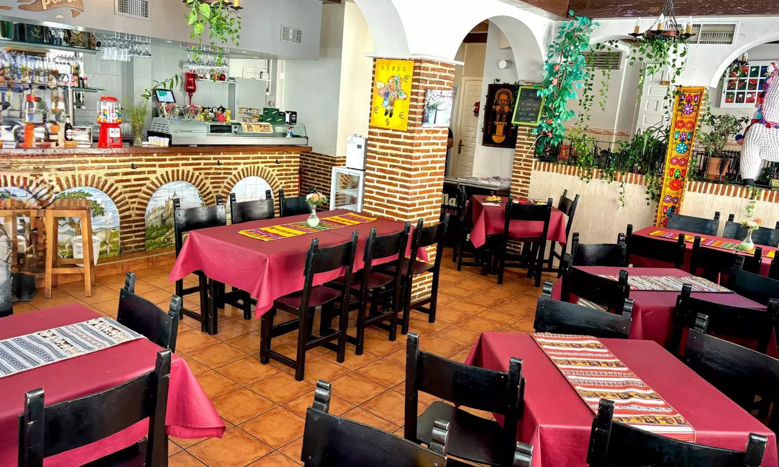 Menú degustación peruano para 2 o 4 personas y opción a cóctel