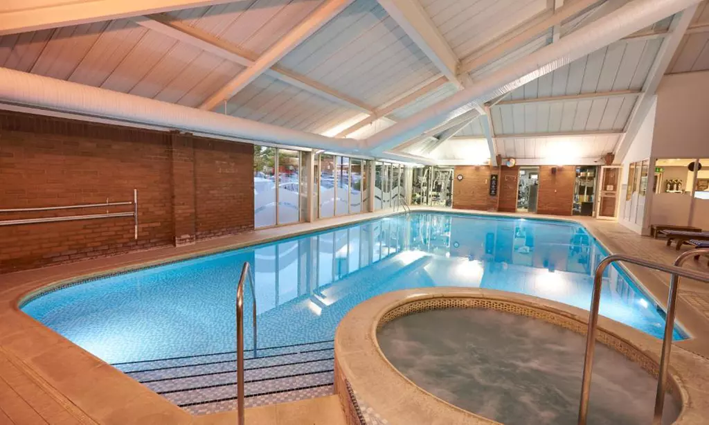 Luxury Berkshire Stay: Queen Room for 2 with Breakfast, Wine, Spa Access & Late Checkout at ORIDA Hotel Newbury - Primary Image