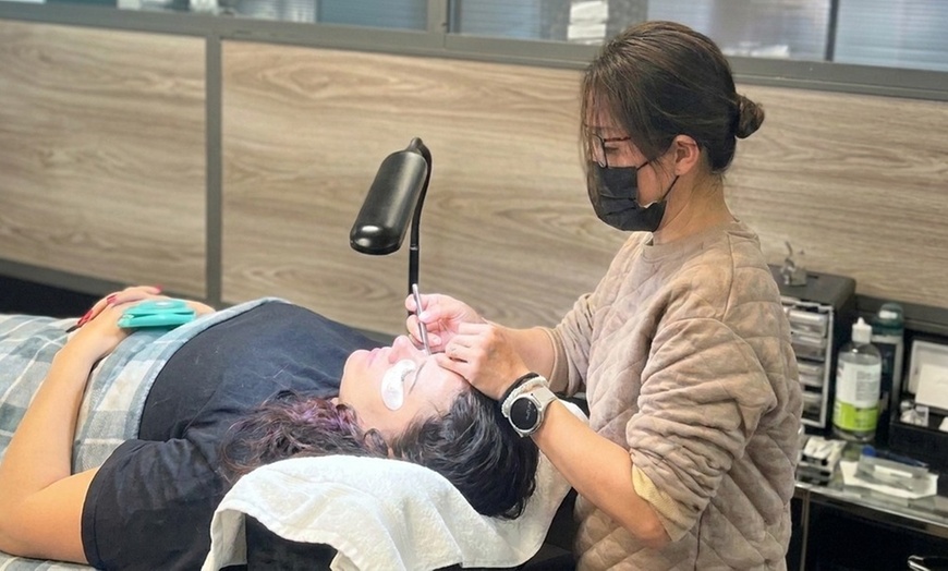 Image 2: Classic Eyelash Extensions w/Custom Lash Mapping for Effortless Beauty