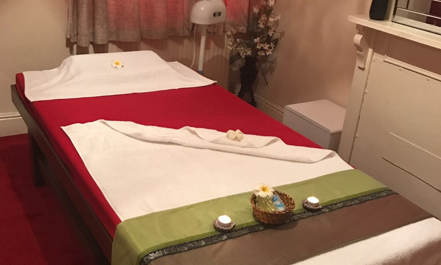 Image 2: Aromatherapy and Thai Massage