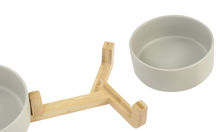 Image 9: Double Ceramic Cat Bowl with Bamboo Stand