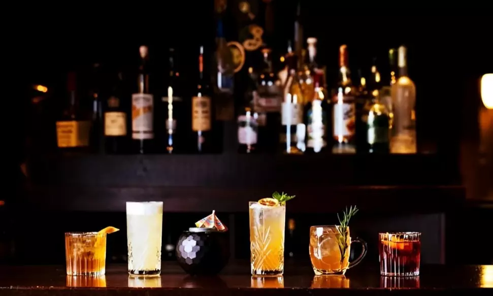 Cocktail Masterclass Experience for 1–8 People