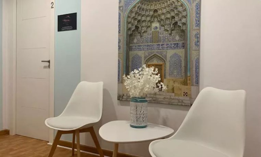 Image 4: Limpieza facial básica con serum lifting, antiedad o vitaminas C 