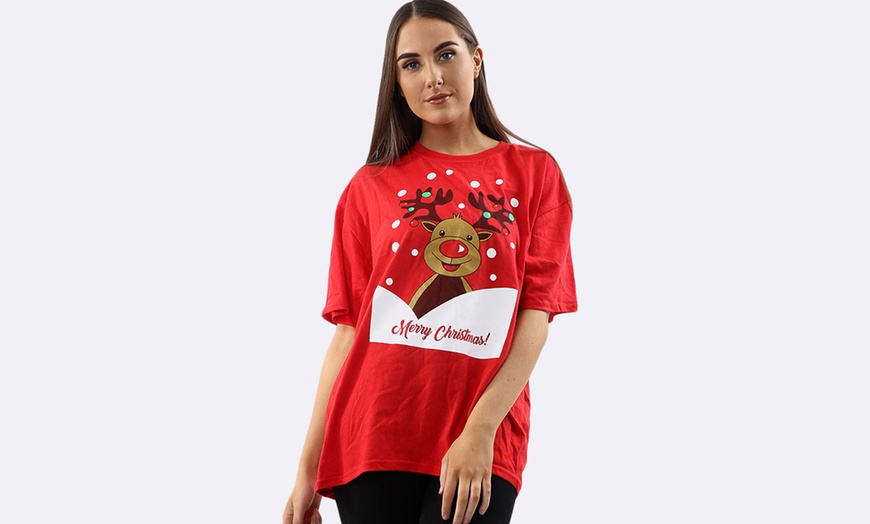 Image 1: Christmas T-Shirt