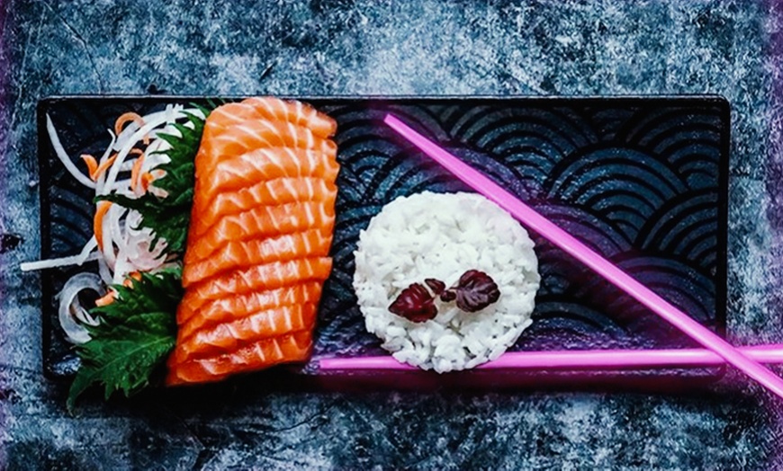 Image 2: Sushi-Menü für 2 oder 4 Personen