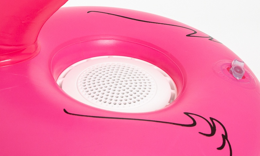 Image 9: One or Two Inflatable Bluetooth Speakers