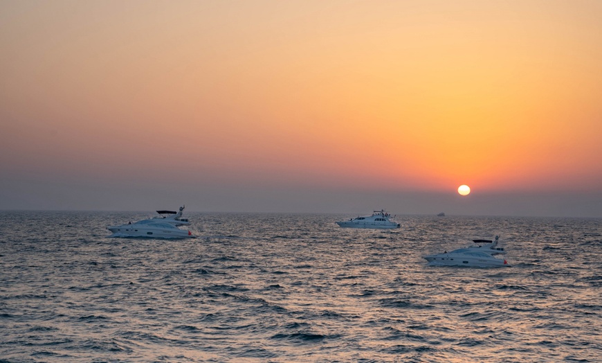 Image 16: Experience a Morning / Sunset / Night Tour for 2 hours!