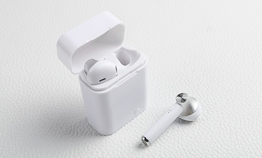 Image 3: Bluetooth In-Ear Headphones