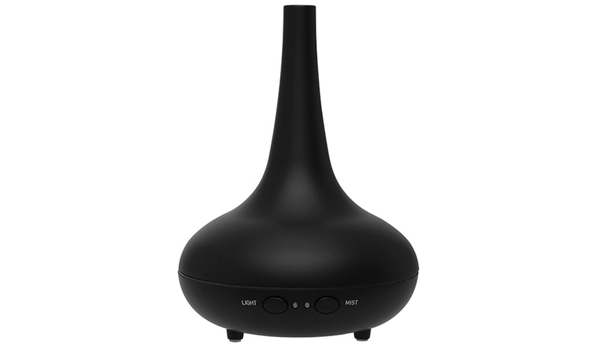 Image 13: Aroma Diffuser with Essential Oil