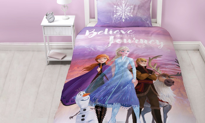 Image 2: Disney Frozen Bed Covers