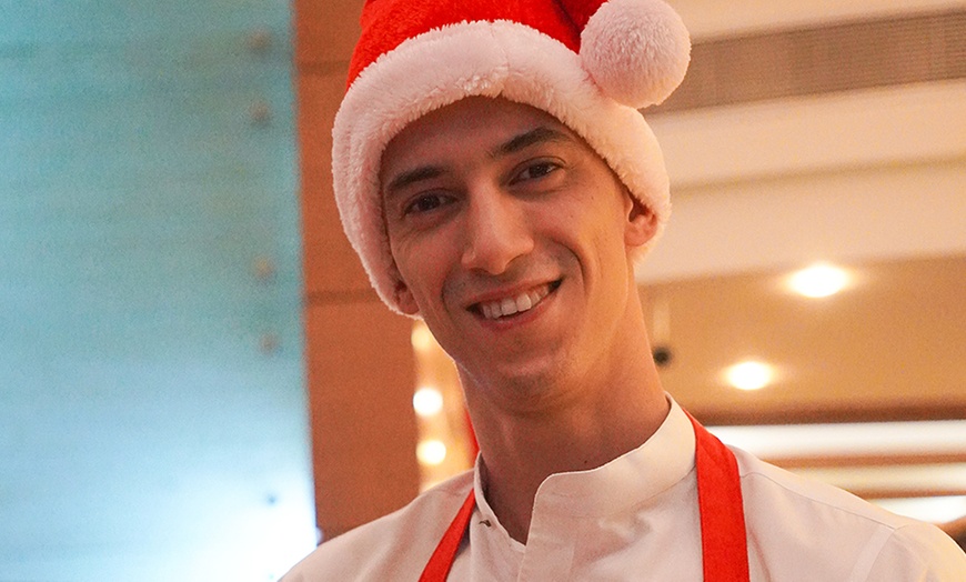 Image 2: 5* Christmas Eve or Day Buffet - Child (AED85), or Adult (AED185)