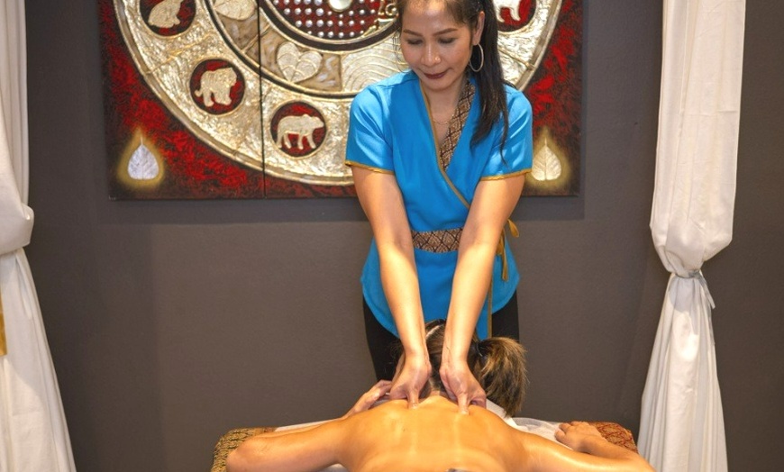 Image 1: Massage au choix avec Tan thaï bien-être