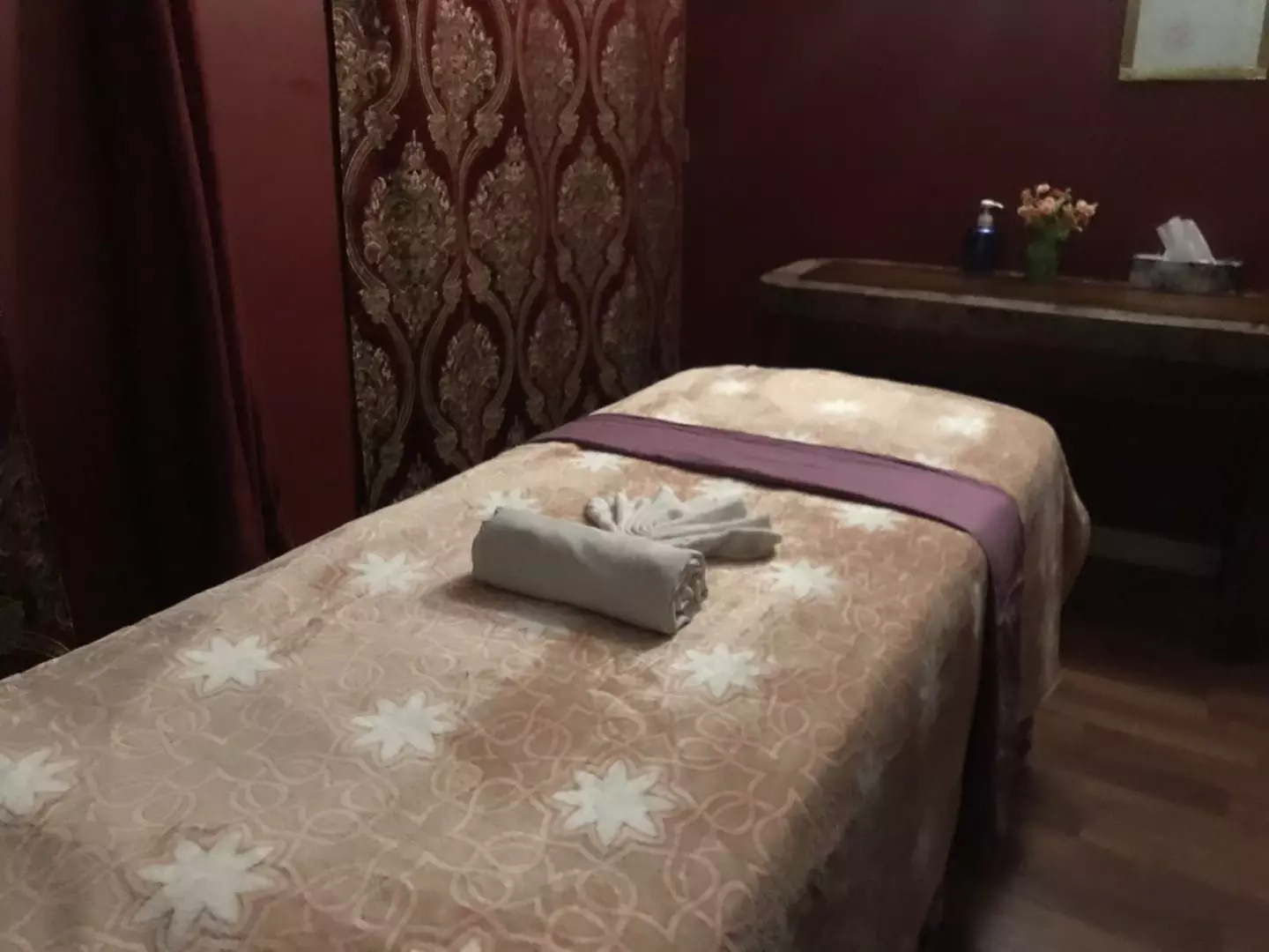 55- or 80-Minute Full Body Massage or 55-Minute Hot Stone Body Massage at I Feet Massage Centre - Primary Image