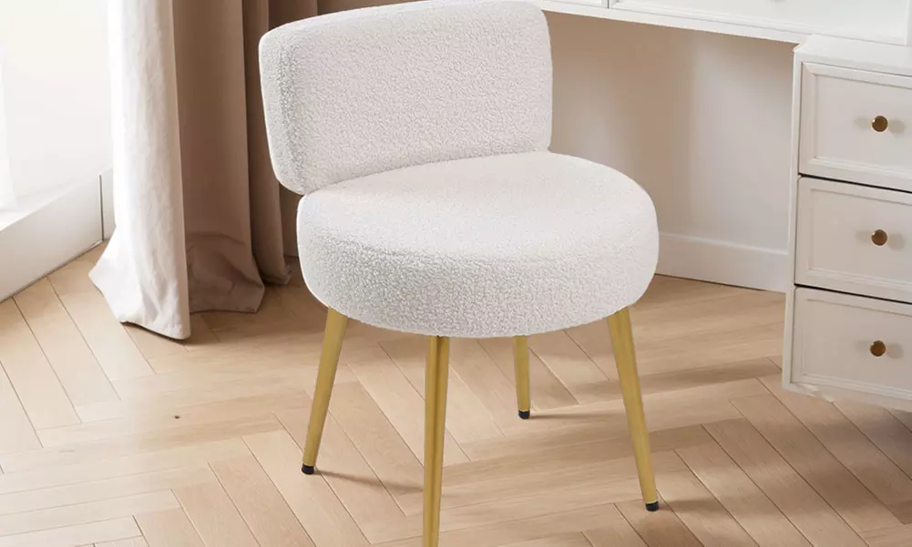 Schminktisch-Stuhl in Teddy-Optik in Creme - Primary Image