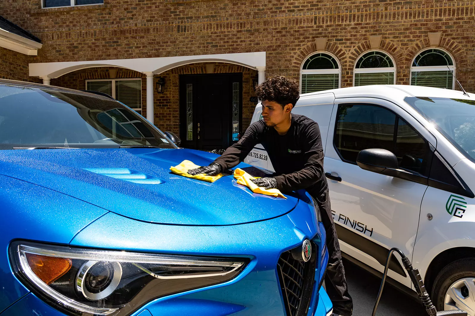 Mobile Car Detailing at Your Doorstep – Interior & Exterior Included