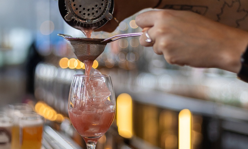 Image 8: Satisfy Your Cravings with Brunch + Cocktail For Two or Four People 