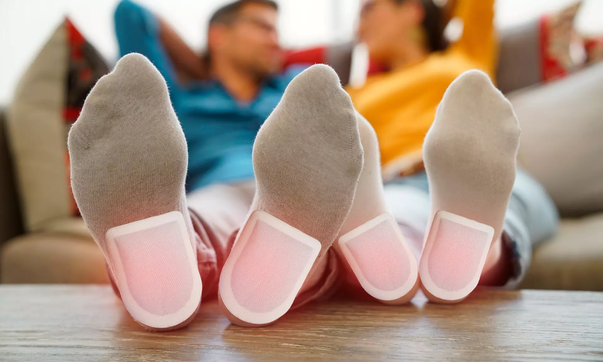 2 ou 4 patchs chauffants pour la plante des pieds - Primary Image