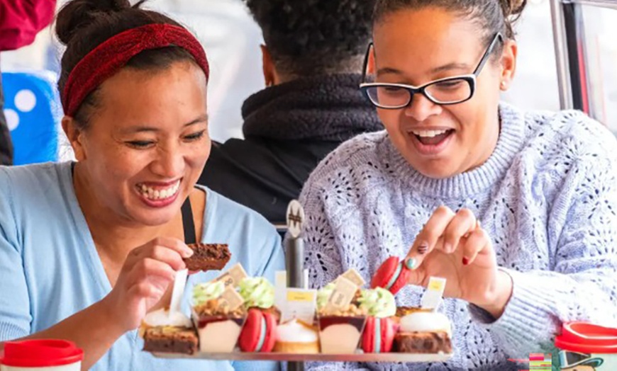 Image 5: Explore London with a MONOPOLY Afternoon Tea Bus Tour