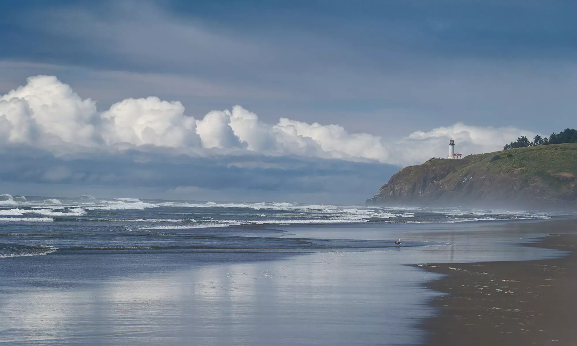 Stay at Chautauqua Lodge in Long Beach, WA. Dates into January 2019 - Primary Image